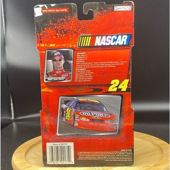 2003 6” figure of NASCAR’s Jeff Gordon w/championship trophy and helmet - Picture 8 of 8